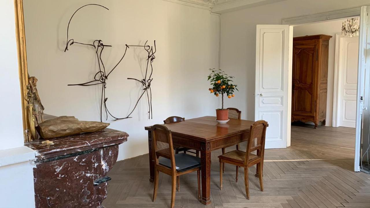 Grand Corps De Ferme A La Rue Messire Etienne 89113 Neuilly Valravillon Villa Exterior foto